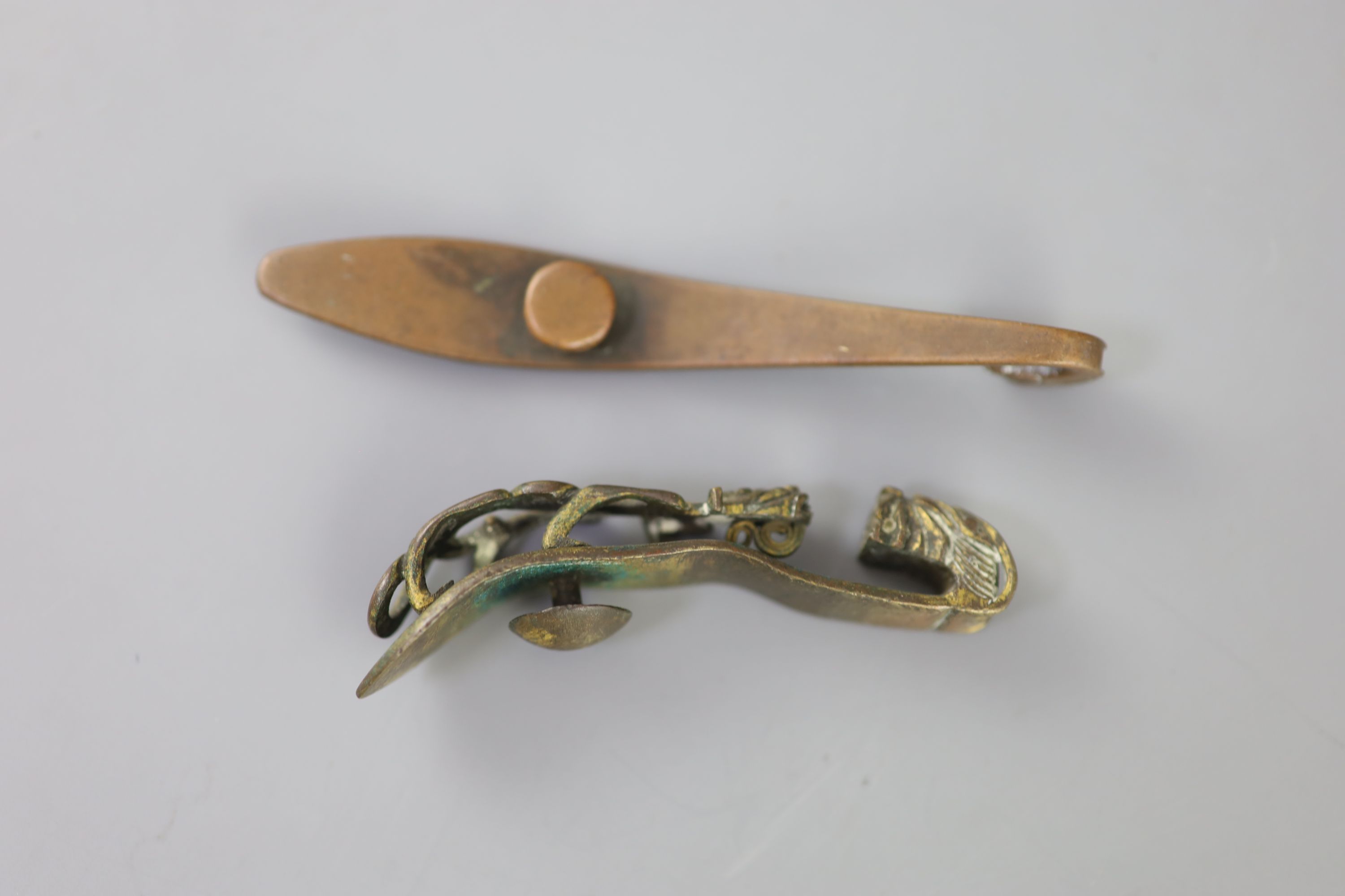 A Chinese archaistic silver and copper inlaid bronze belt hook and a bronze chilong belt hook, 18th/19th century,